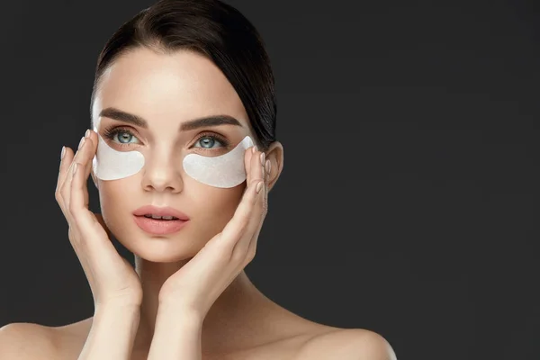 How To Get Rid of Dark Circles